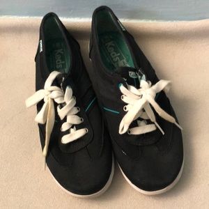 ✨ Women’s Keds Tennis Shoes